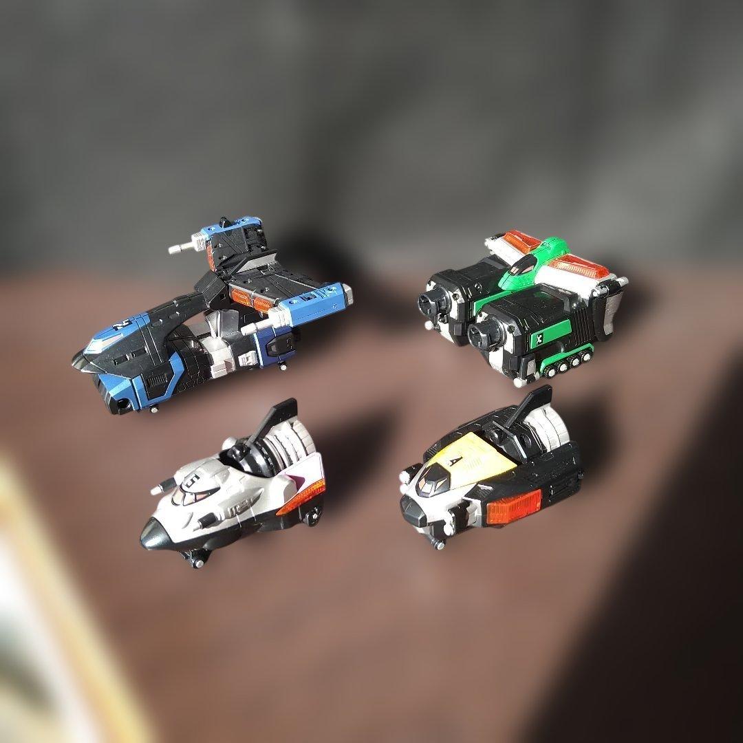 特捜戦隊デカレンジャー　DX特捜合体　デカウイングロボ　箱付　動作確認済