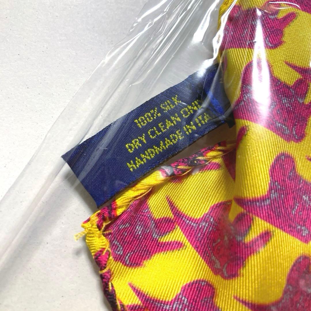 アンディーウォーホル　　　　　　　　　　　　　　イタリア製 シルクスカーフ