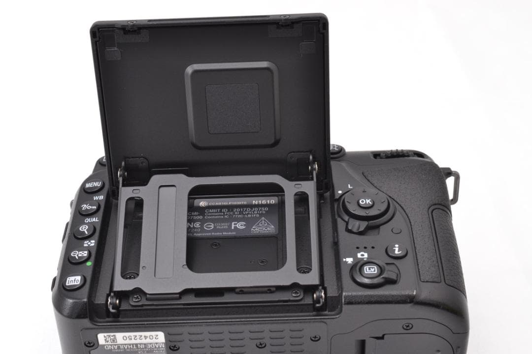 ■ 美品 ■ ニコン　Nikon D7500 ボディ ≪ S数6,247回 ≫