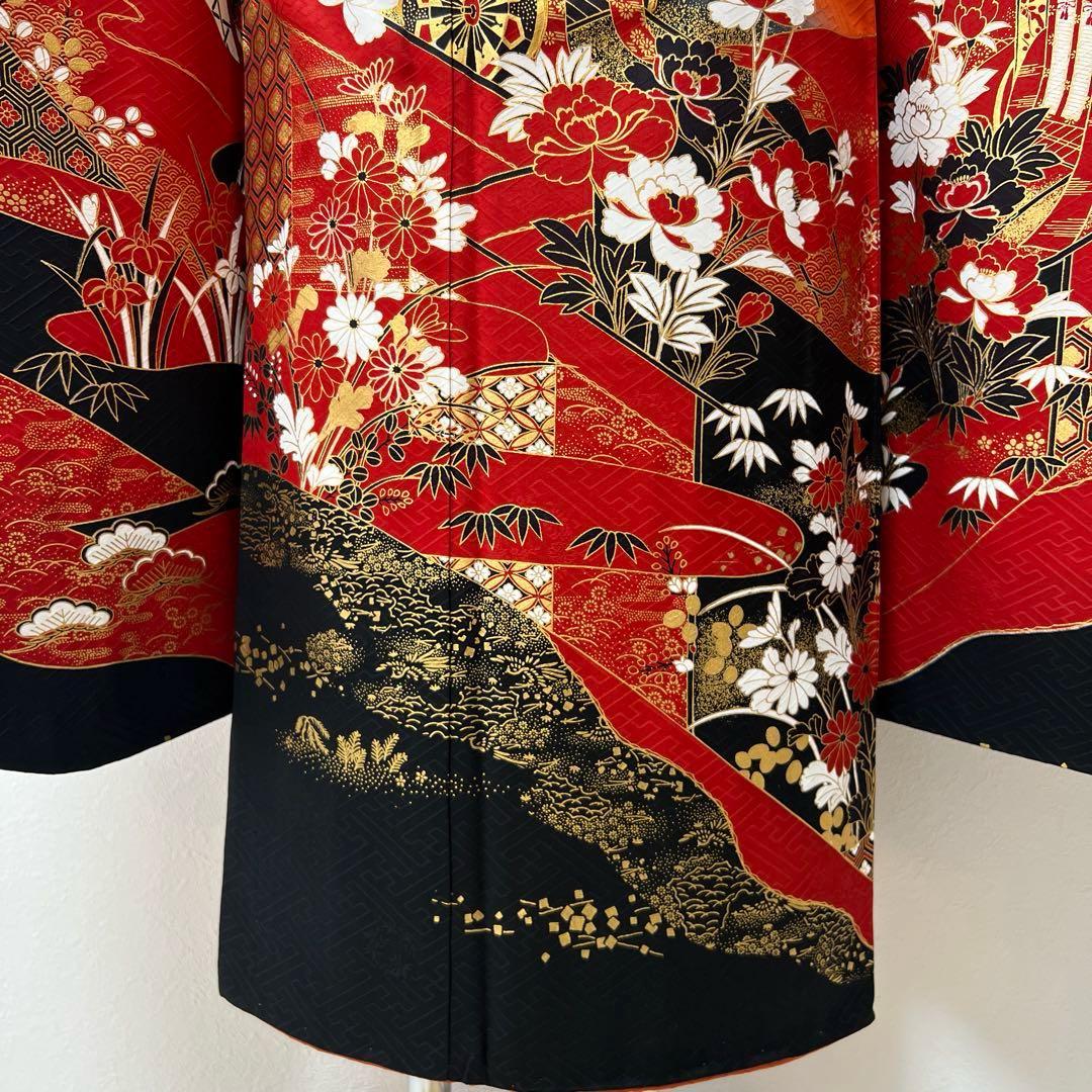 353 振袖フルセット 正絹 レッド 朱赤 赤 黒 金彩 駒刺繍 暈し染め 古典