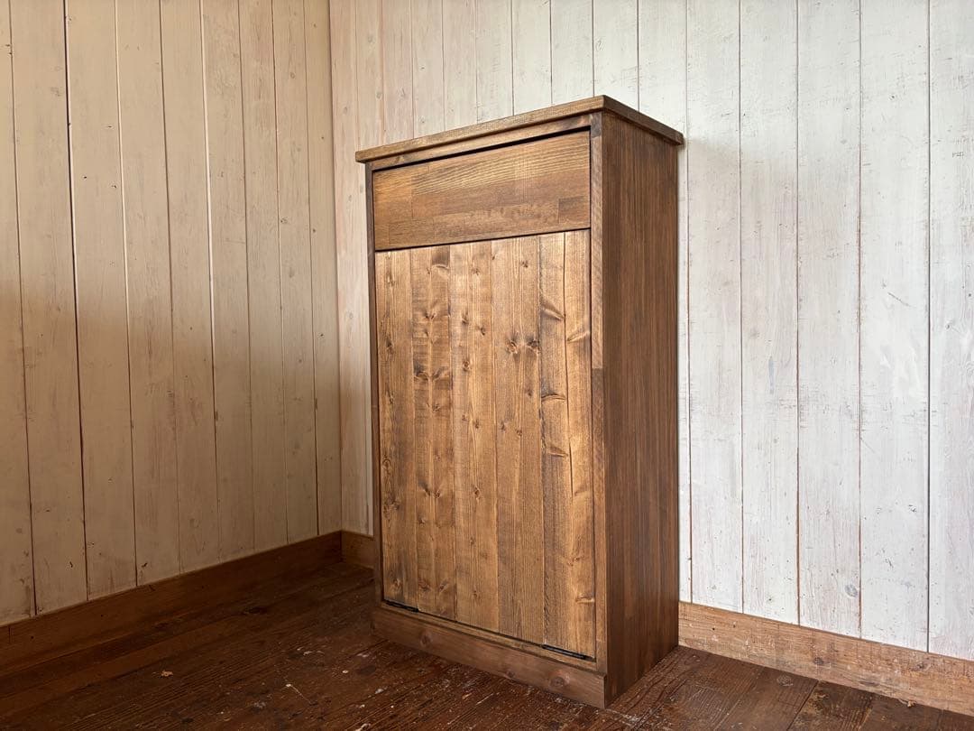 期間限定値下げ　30リットルパッタンゴミ箱　無垢材ハンドメイド家具　屋外用