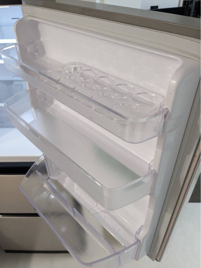 【お値下げしました！送料込み】冷蔵庫 日立 2022年 R-27SV 265L