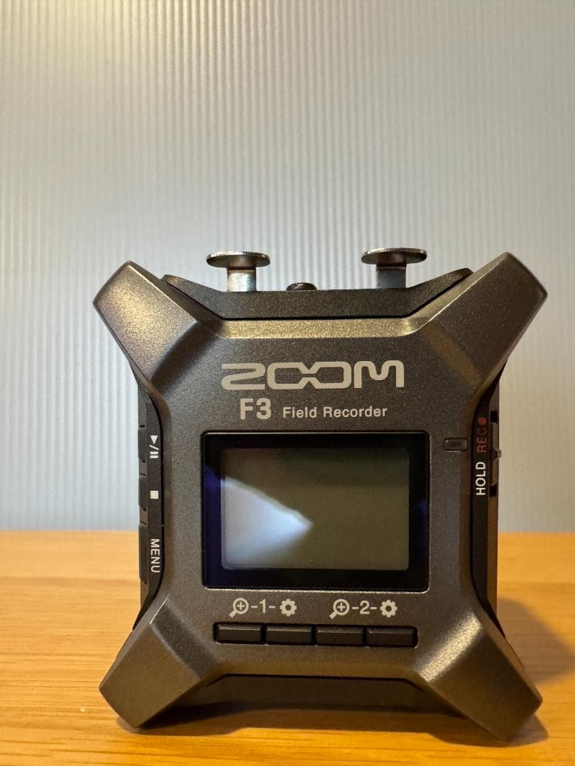 ZOOM F3 32bitフロート機能 フィールドレコーダー + ケース＆おまけ
