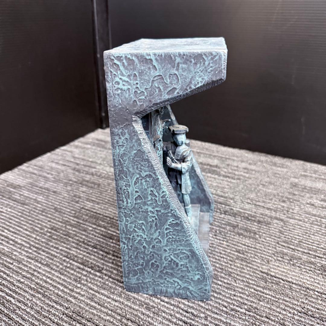 【シリアル】STAR WARS ハン・ソロ カーボナイト スタチュー フィギュア