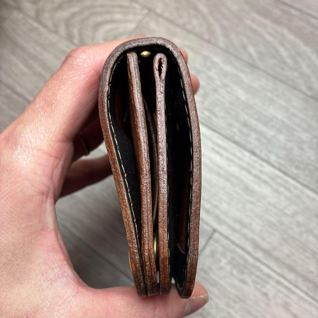 【茶芯ブラック】ミドルトラッカーウォレット　真鍮　お札を折らずに収納　タイプB