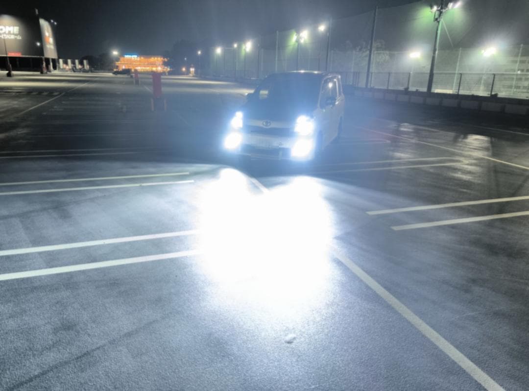 18LED　シリーズY　宇宙一明るいバルブ　暗かったら返金します　H11H816