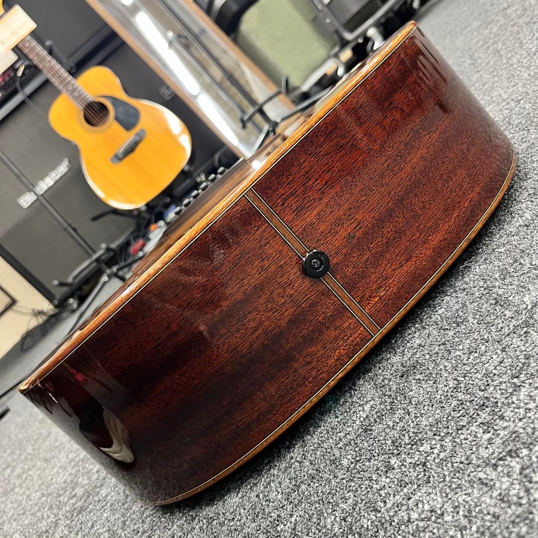 【11182】Lag Guitars T118D-BRS アコースティックギター