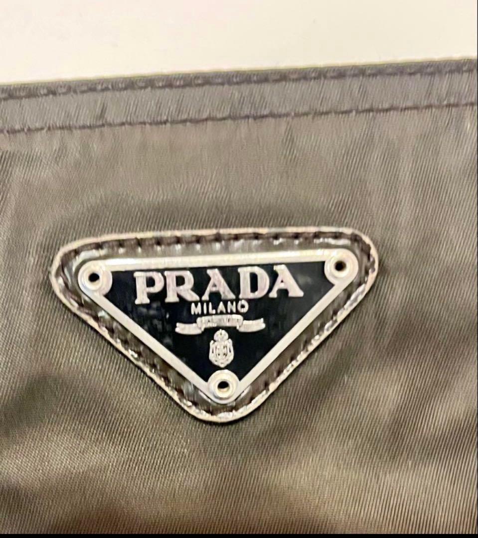 プラダ☆ 斜めがけショルダー　クロスボディ　ポシェット　　ボディバッグ　ナイロン