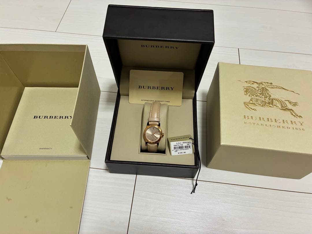 バーバリーピンクゴールドベージュレザーストラップ ウォッチレディースBU9210