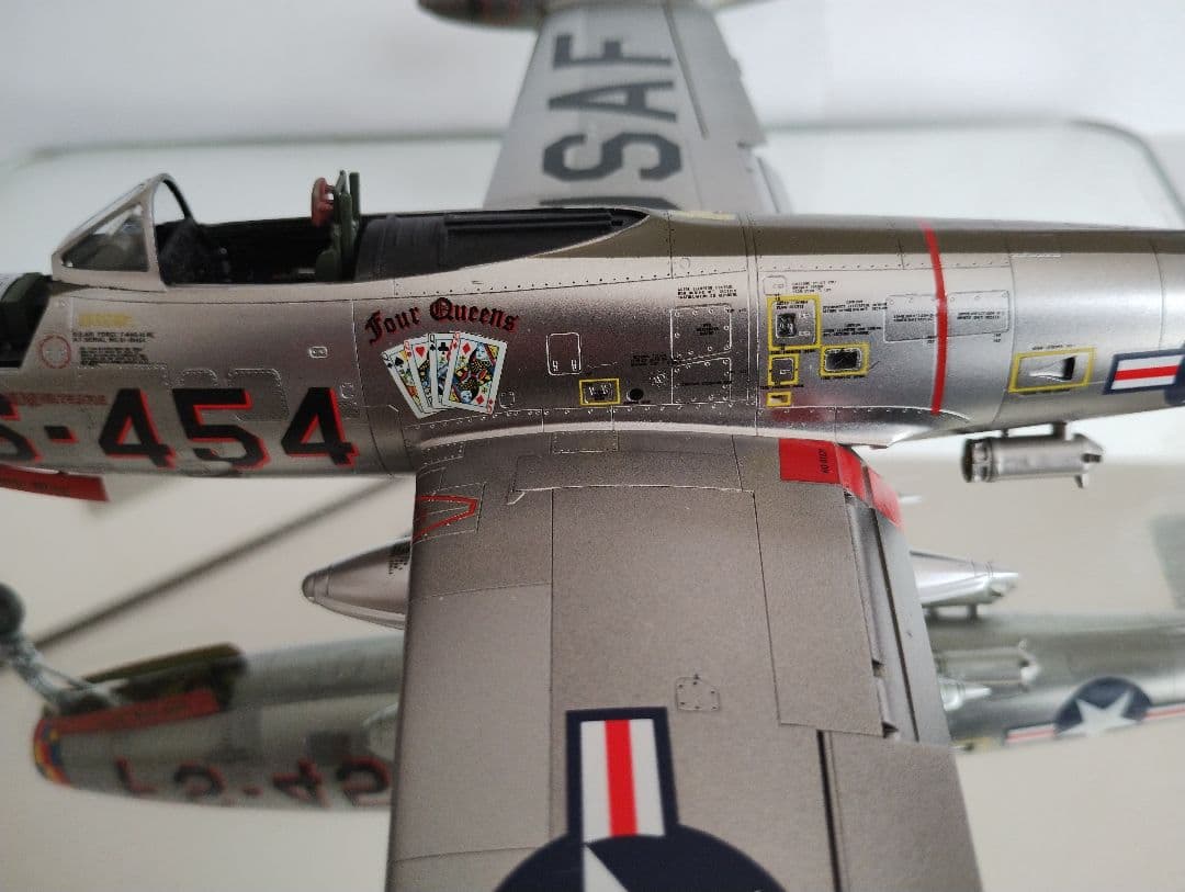 プラモデル完成機　1/48　リパブリックF-84Gサンダージェット