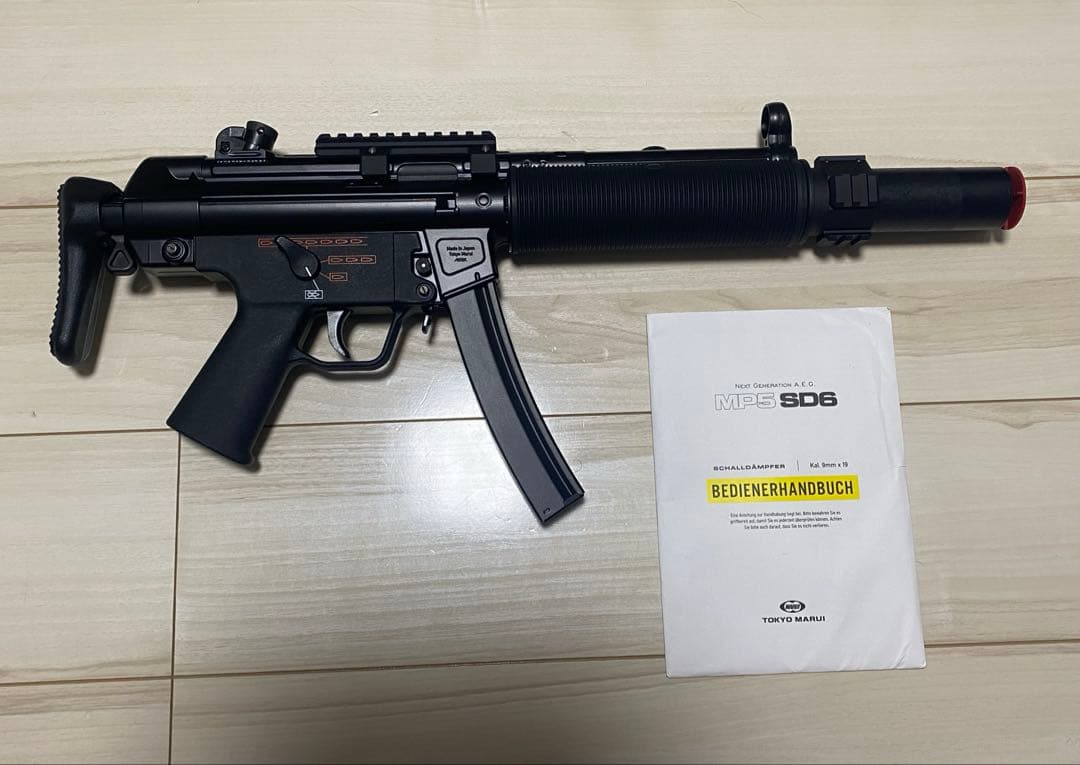 c*r様 ほぼ未使用　東京マルイ　次世代電動ガン　mp5 mp5sd6