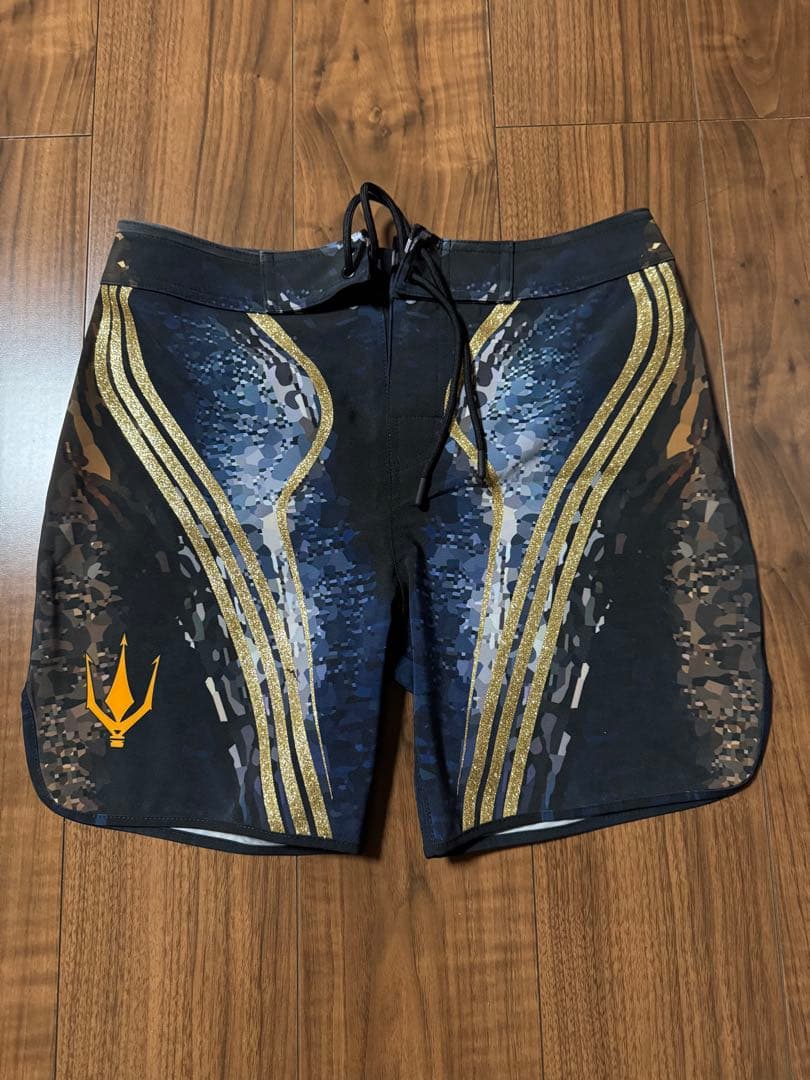 FIED サーフパンツ ボードショーツ サイズ28 フィジーク