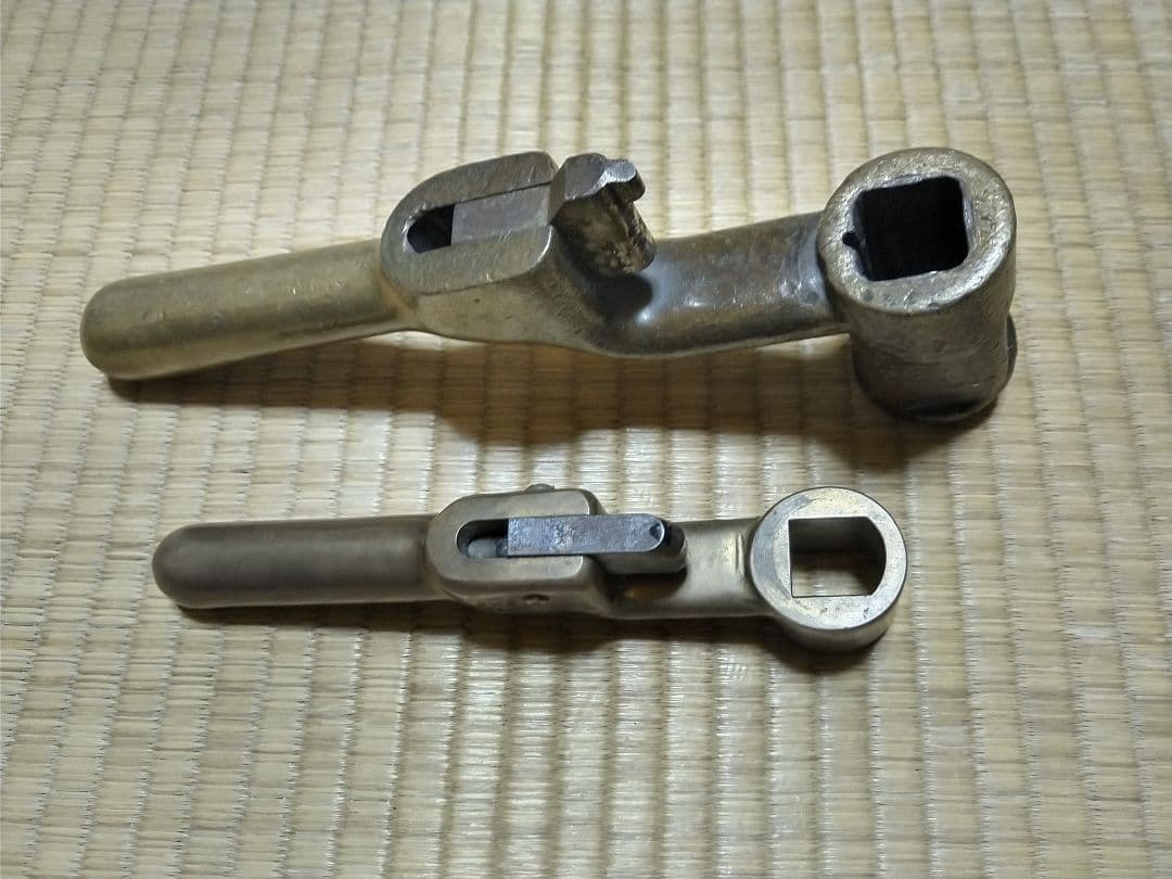 ブレーキハンドル二本