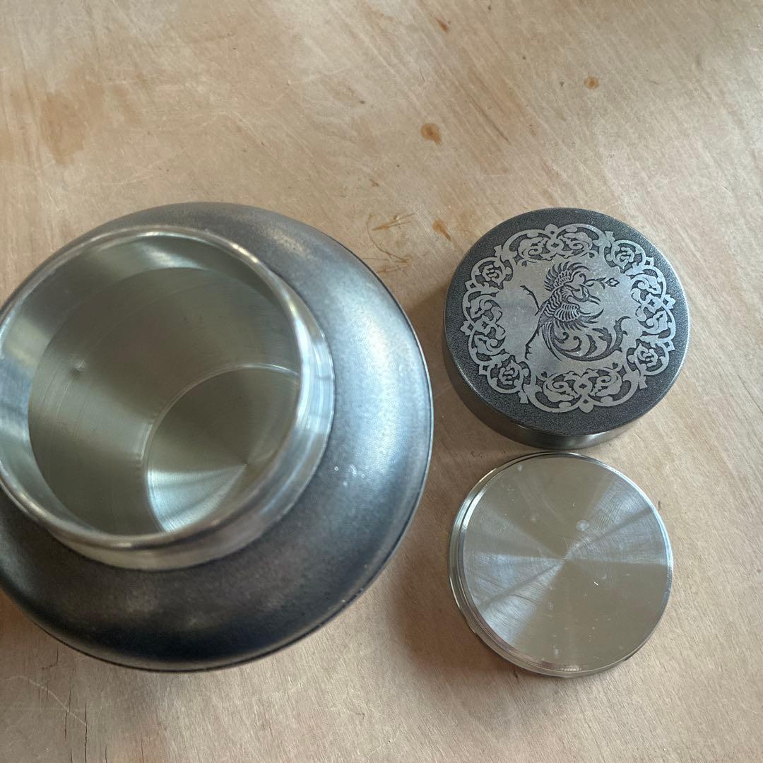 藤社薬品工業株式会社の創業100周年記念の錫製茶壺