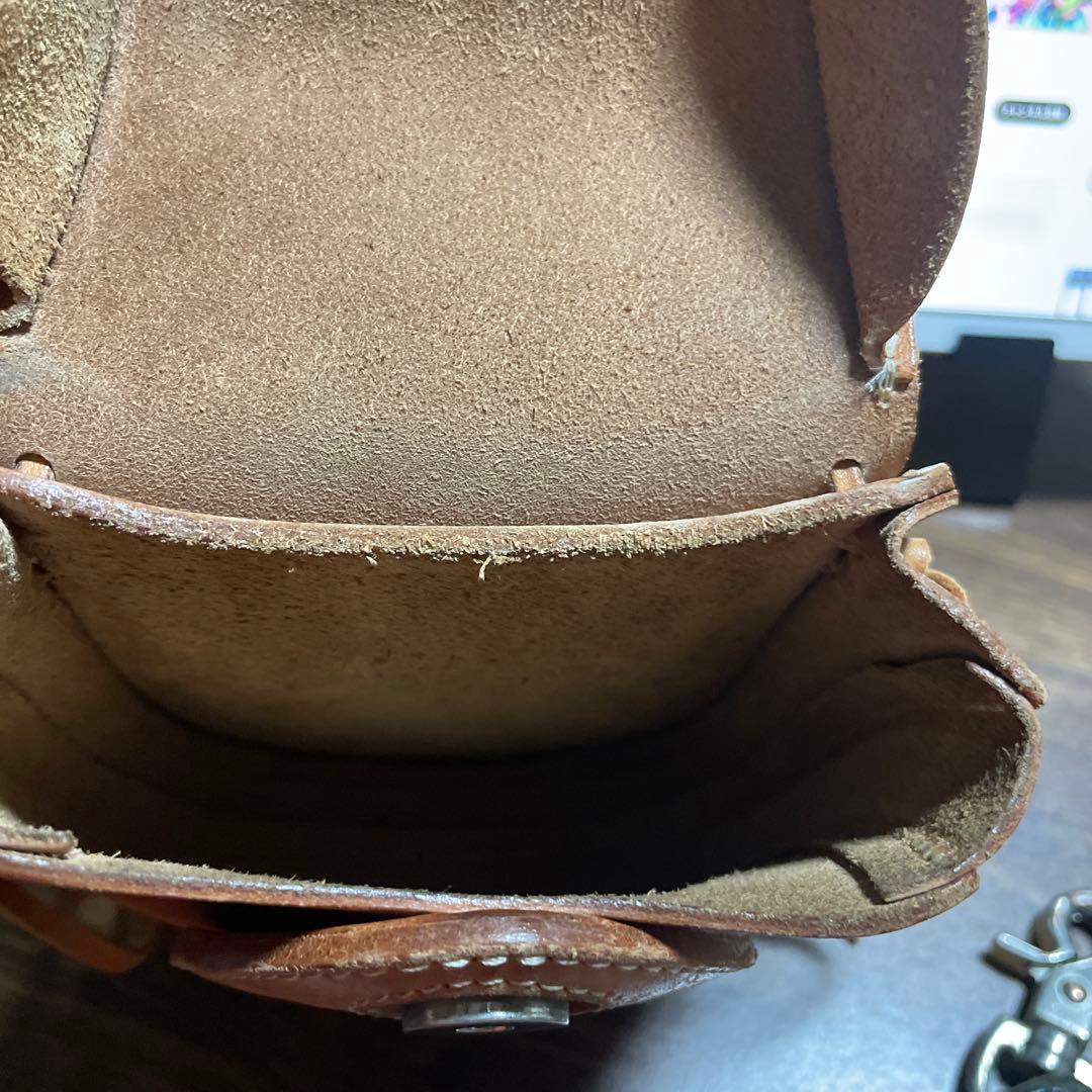 レッドムーンベルトポーチ