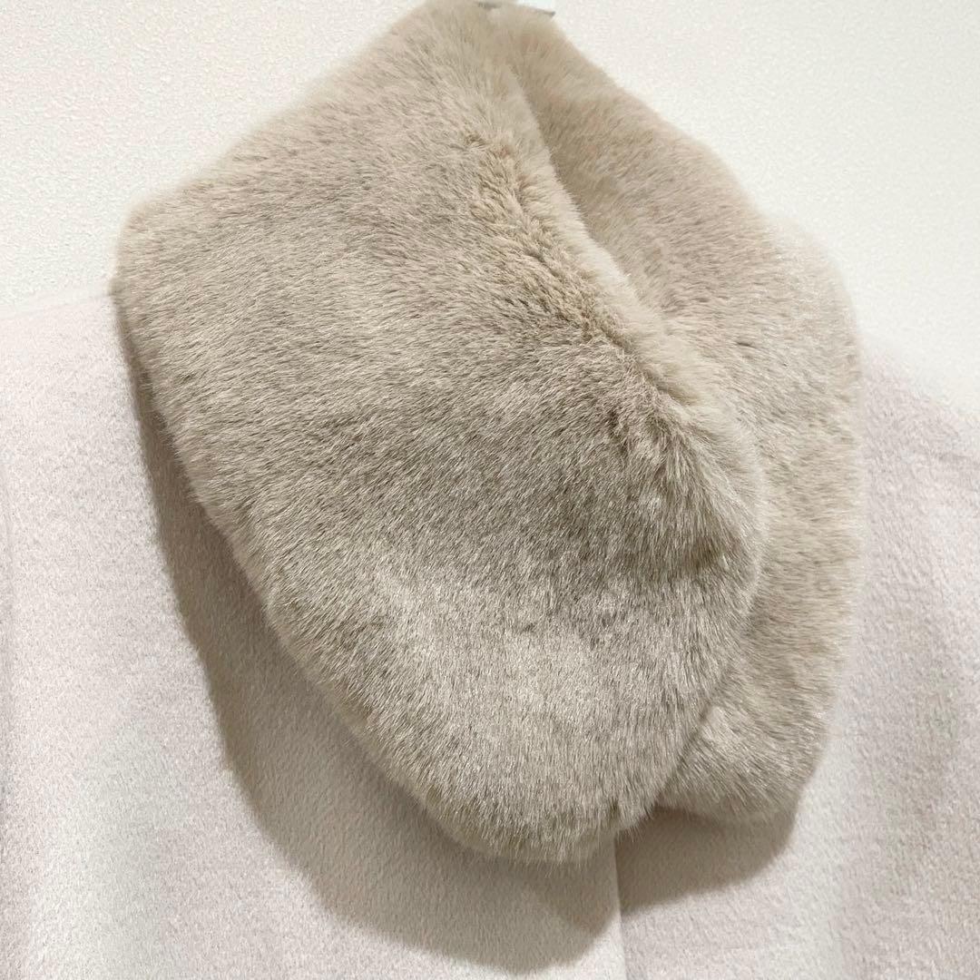 ジェンヌ エコファー襟付き ペプラム ショートコート