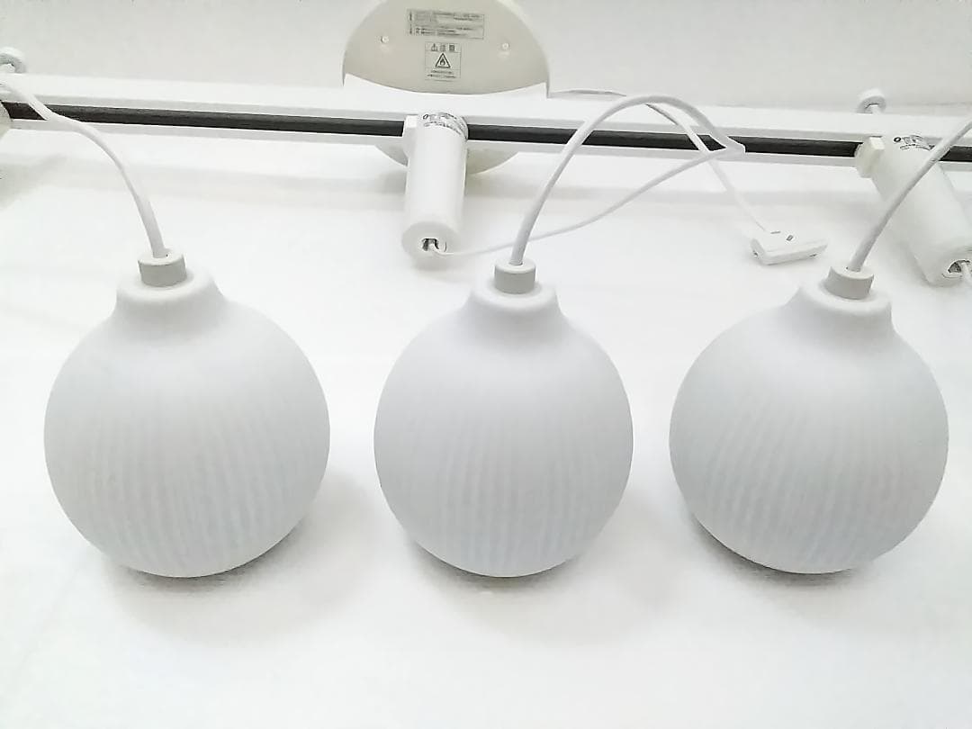 24年製 大光 ペンダントライト 3灯 DPN-41764Y ダクトレール付 ★