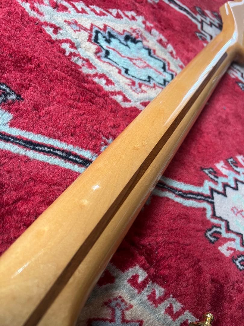 メーカー不明　ストラトタイプ　コンポーネント