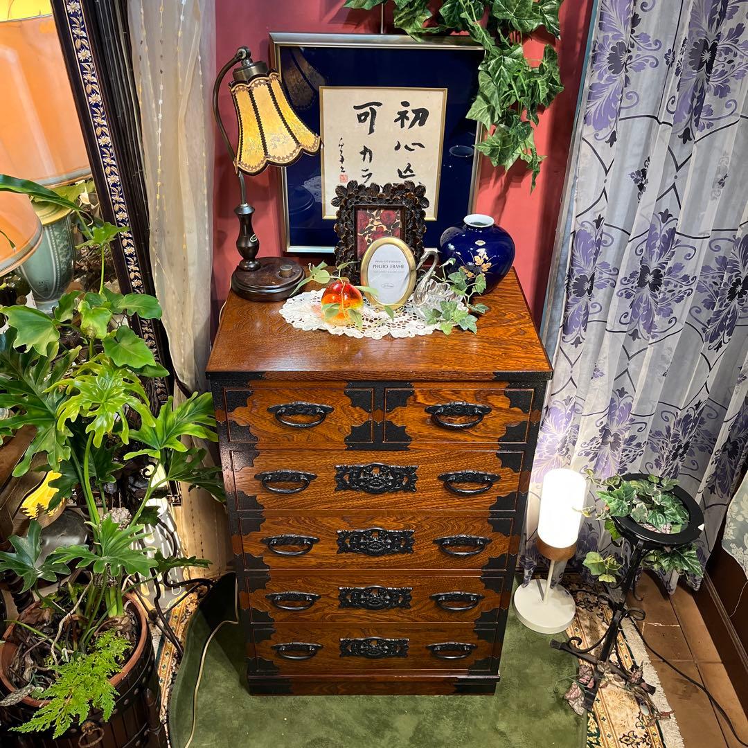 Sale 和製アンティーク　重厚感ある鉄器　　チェストキャビネット　民芸タンス