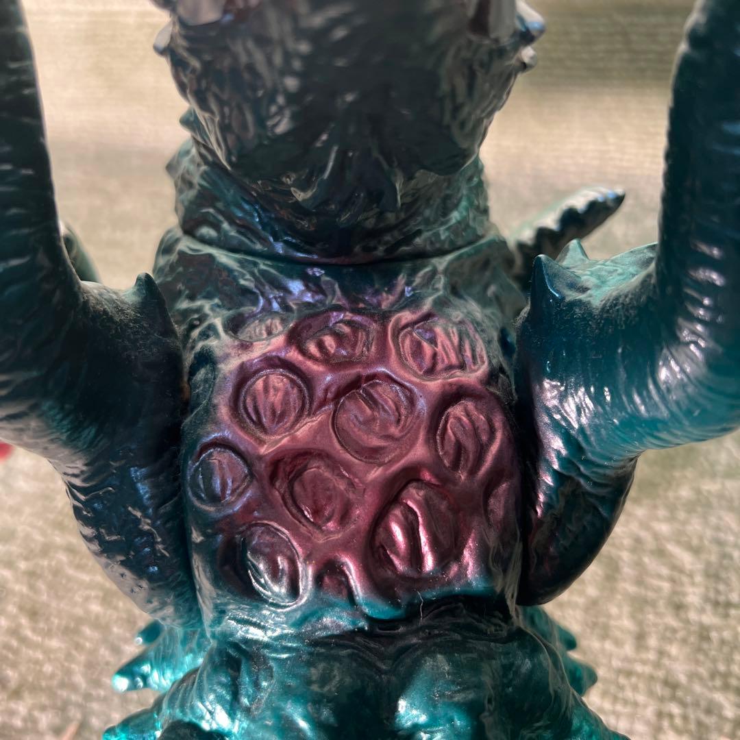 ファンクラブ限定「東宝怪獣ビオランテ」