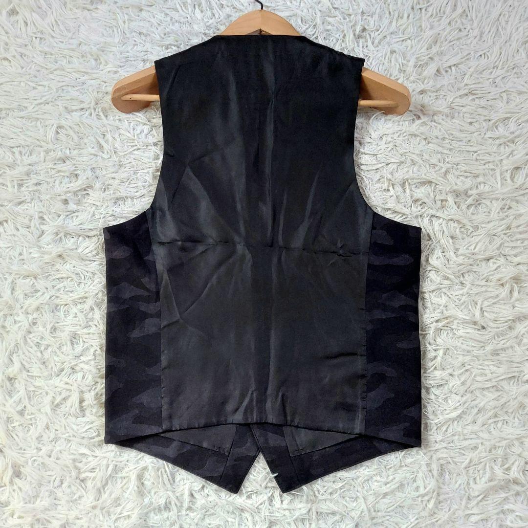 [美品]AKM　ジレ　ベスト　カモフラ　迷彩　ブラック　L