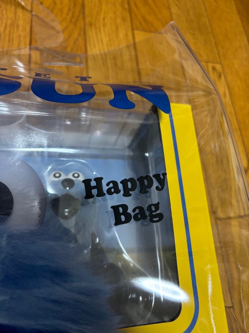 スンスン　セブンイレブン限定　フィギュア　ハッピーバック　新品未使用品　パペット