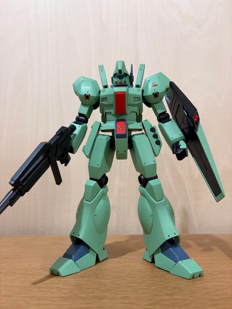 mgジェガン全塗装完成品　逆襲のシャアカラー