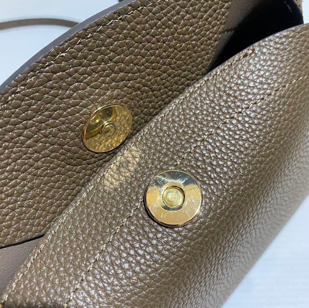 本日限定値下げ❗✨美品✨tov CROSS SHLD ショルダーバッグ トープ