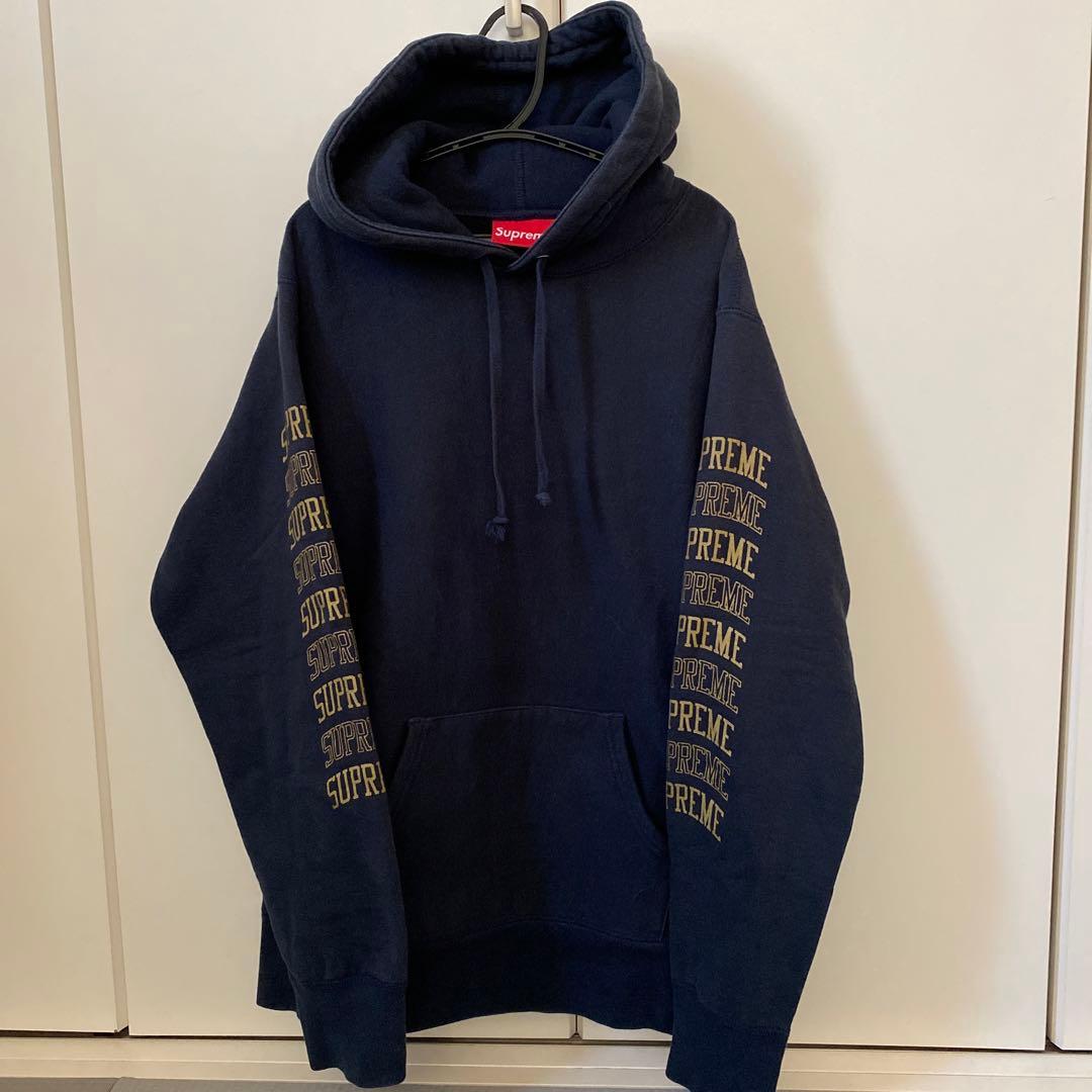 年始セール　Supreme シュプリーム　パーカー　フーディー　17SS