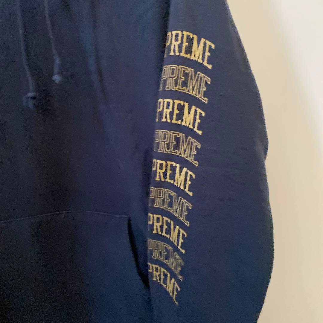 年始セール　Supreme シュプリーム　パーカー　フーディー　17SS