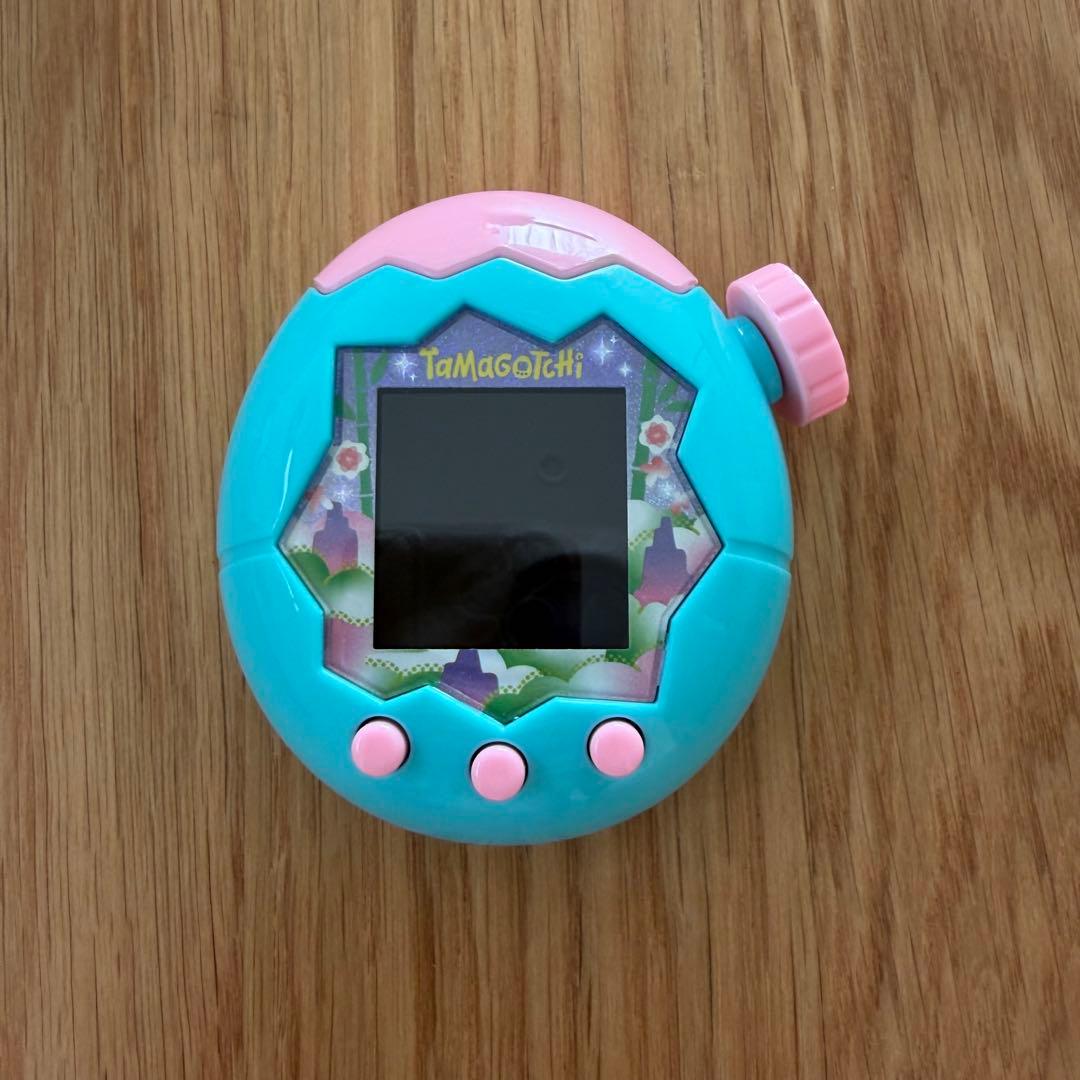 梨*々様 たまごっちパラダイス パーフェクトガイド付き