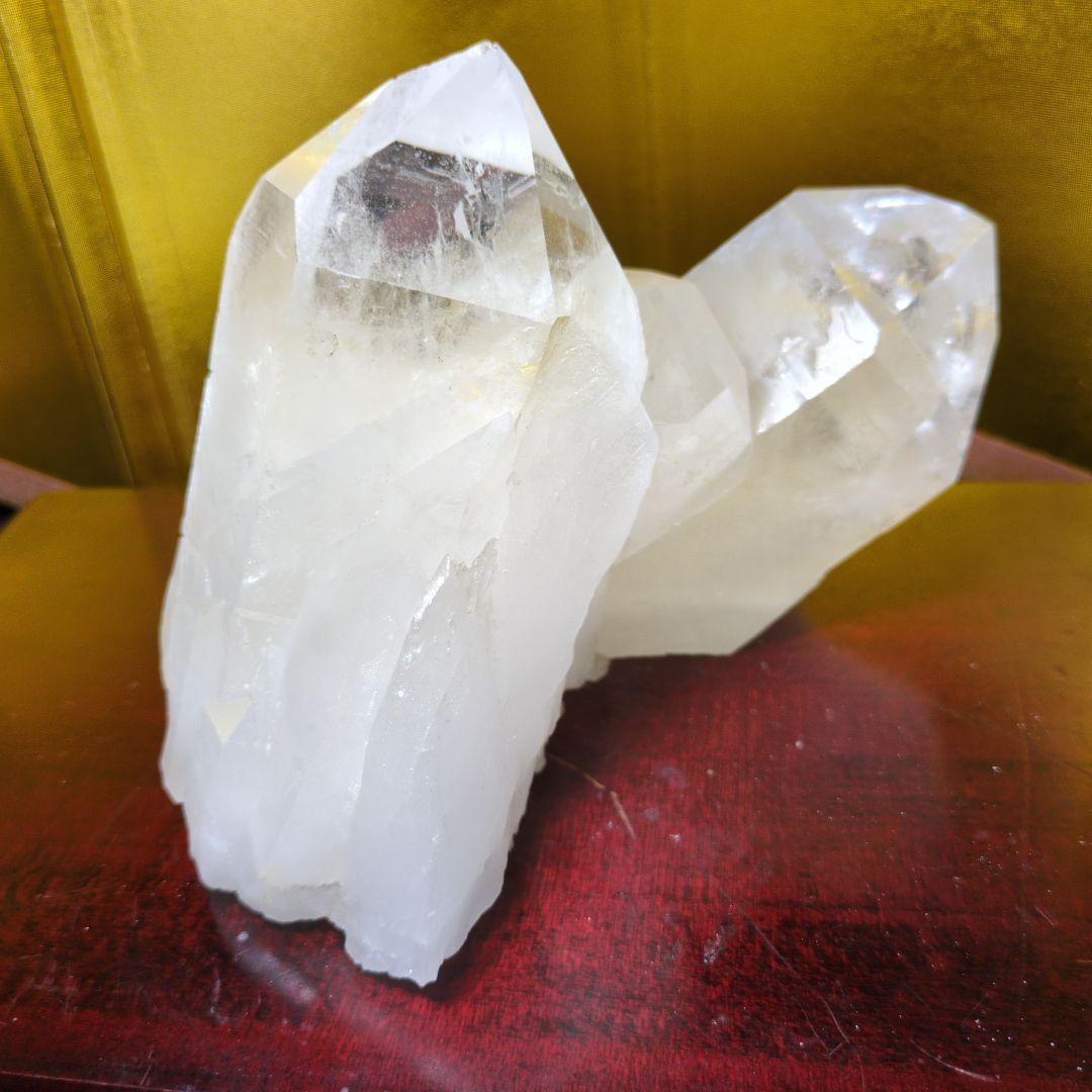 虹入り水晶クラスター　1.39kg