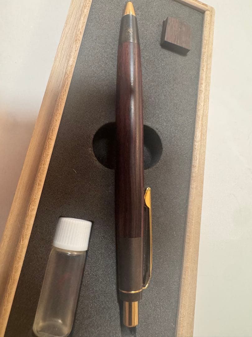 A*様 野原工芸 紫檀 斑紋黒墨色 シャーペン