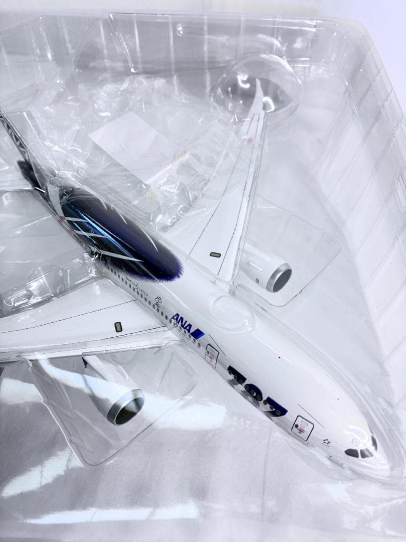 ANA ◼︎ BOEING 787-8 NH20051　航空機模型　全日空商事
