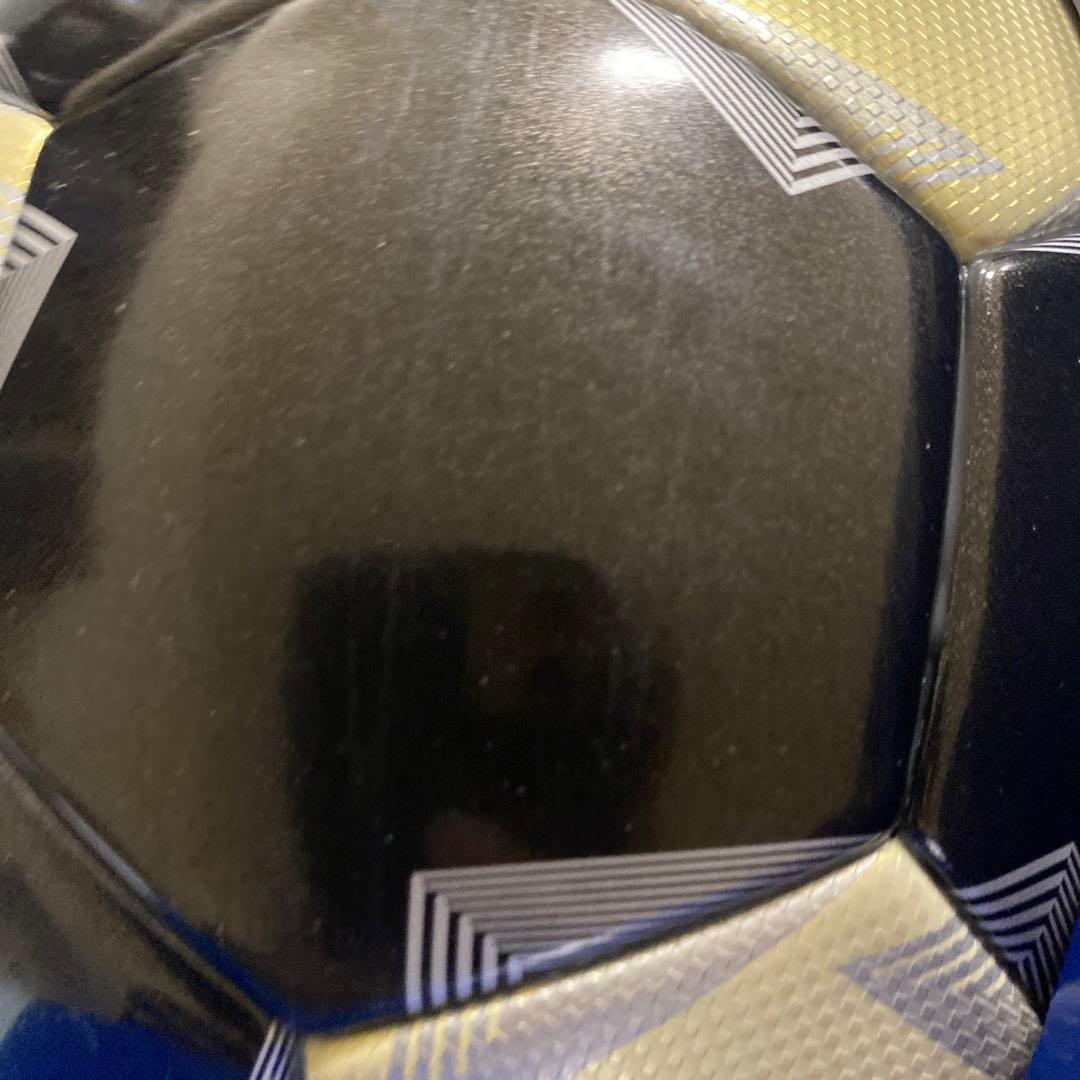 n*様 ペレーダ　4900 ゴールドエディション　4号　ブラック　サッカーボール