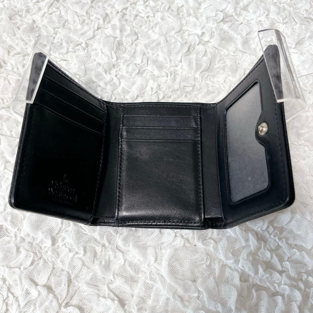 三つ折り　vivienne オーブ三つ折り財布 レザー　サフィアーノ　がま口