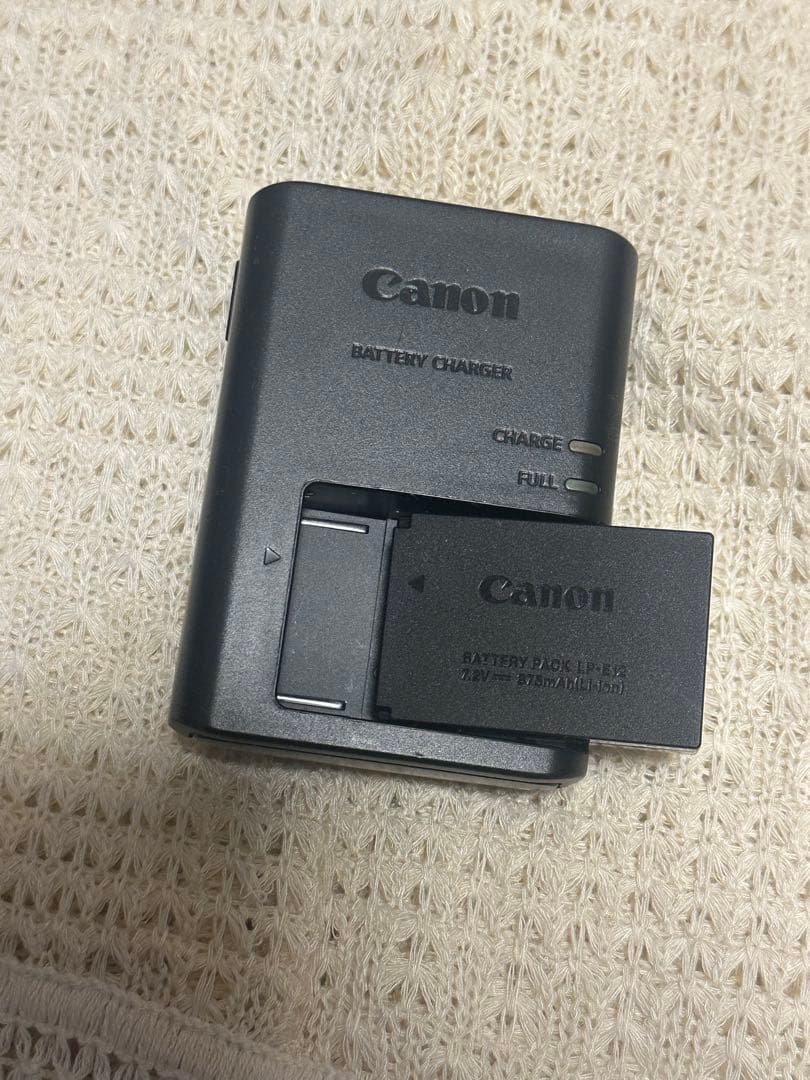 Canon EOS ミラーレスカメラセット（ダブルレンズセット）