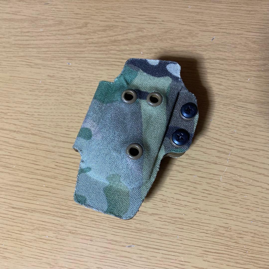 個人装備 Volk Tactical SHOOTERS K-MAG HOLDER