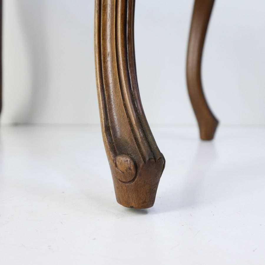 値下げ不可 イタリア製 アンティーク サイドテーブル 猫脚 彫刻 マイナスネジ