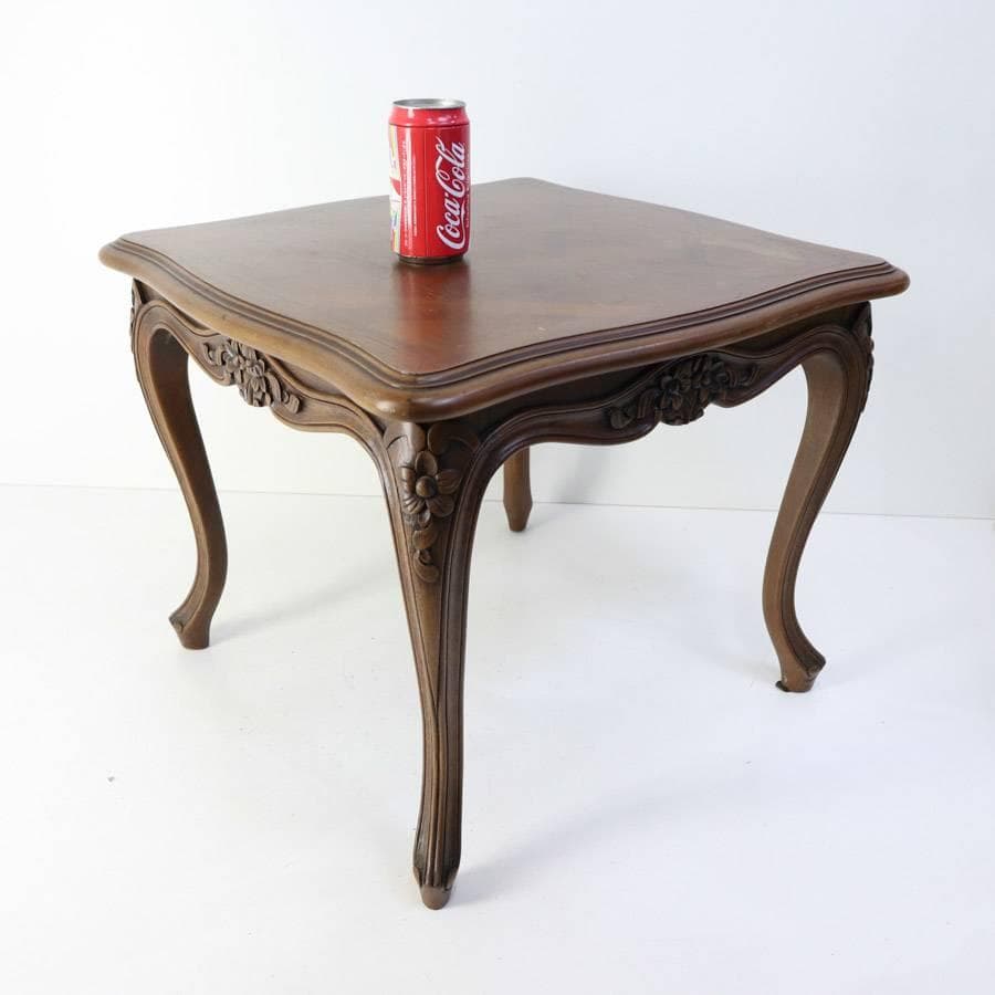 値下げ不可 イタリア製 アンティーク サイドテーブル 猫脚 彫刻 マイナスネジ