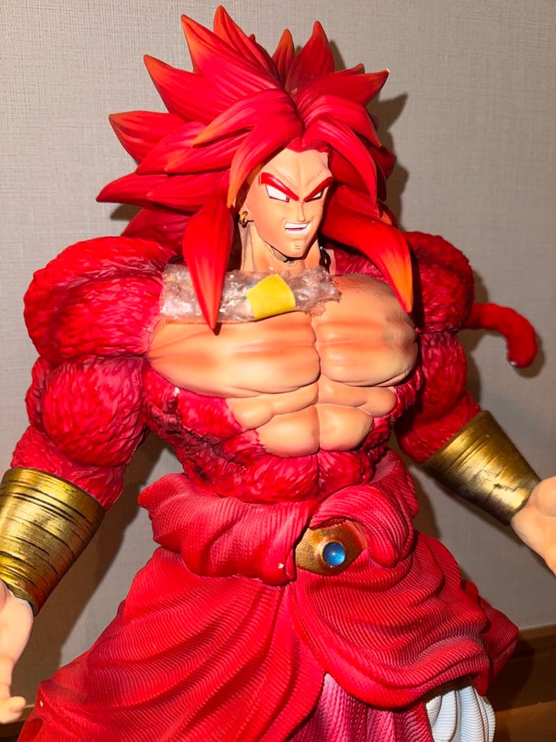 ドラゴンボール ブロリー フィギュア 超サイヤ人4 伝説の超サイヤ人