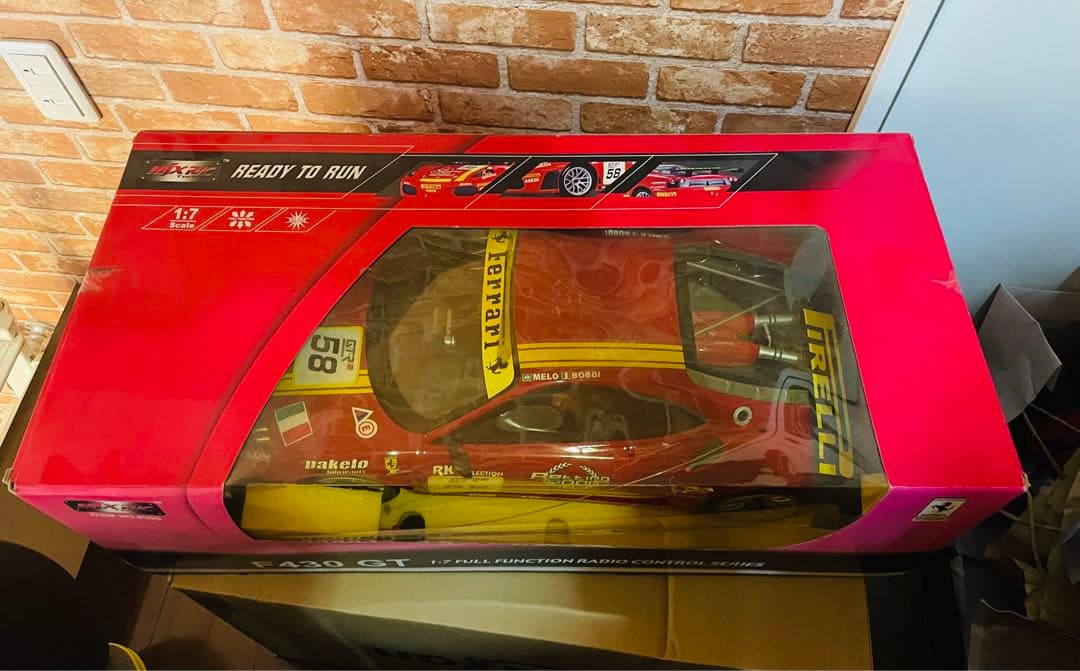 【未使用未開封】F430 GT 1:7 フルファンクションラジオコントロールカー