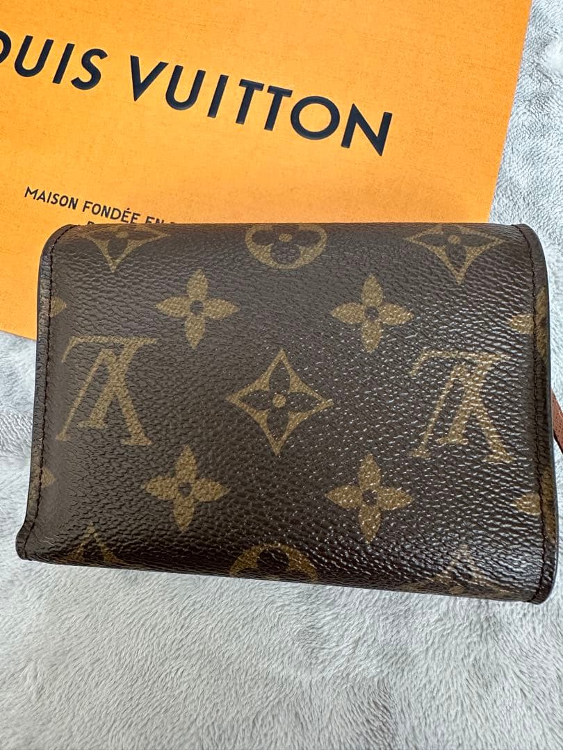 Louis Vuitton 三つ折り財布 モノグラム　ヴィトン財布