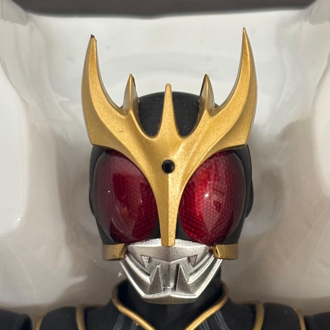 S.H.Figuarts 真骨彫製法 仮面ライダークウガ アルティメットフォーム