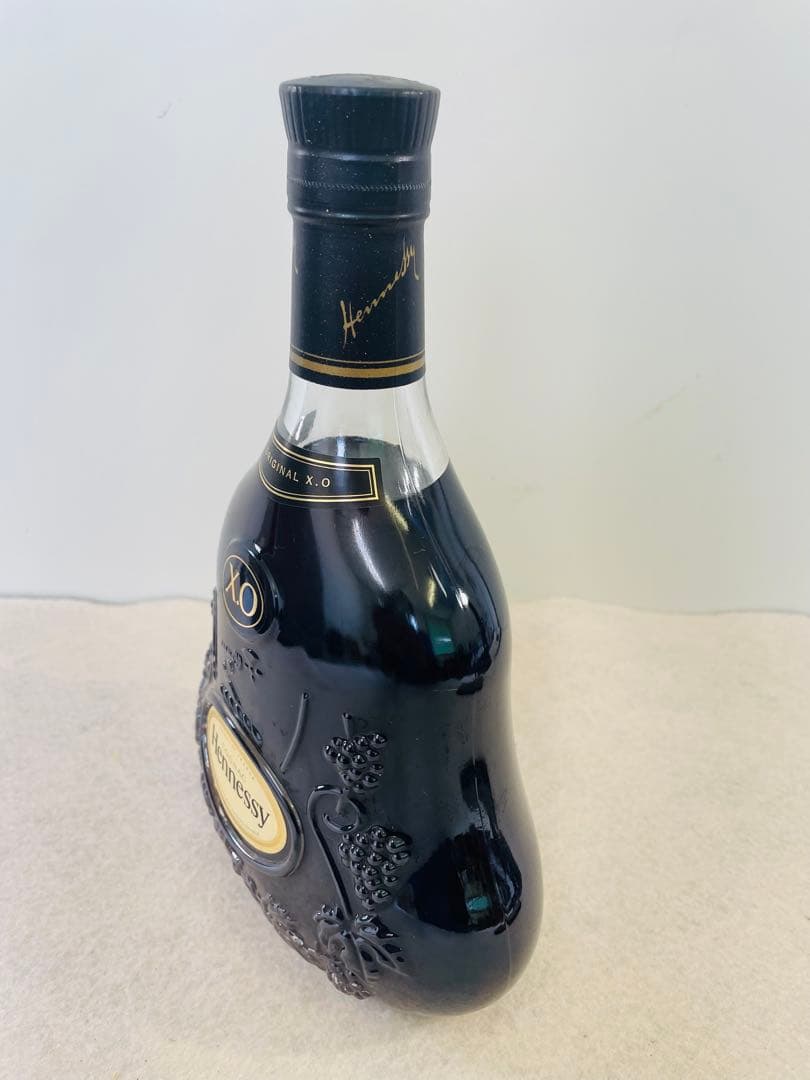 ヘネシーXO Hennessy 黒キャップ 700ml 古酒