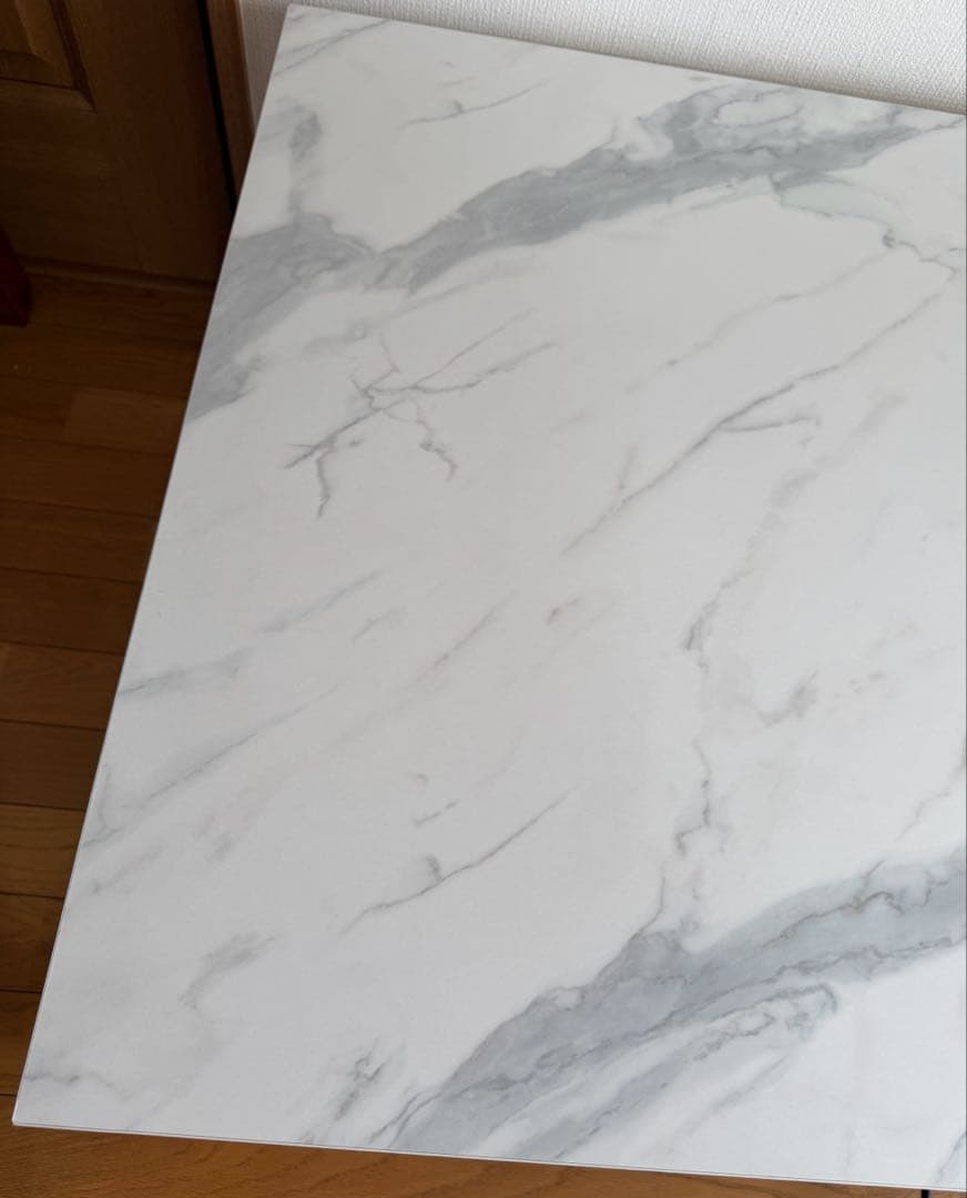 ニトリこたつテーブル　大理石調　ホワイト