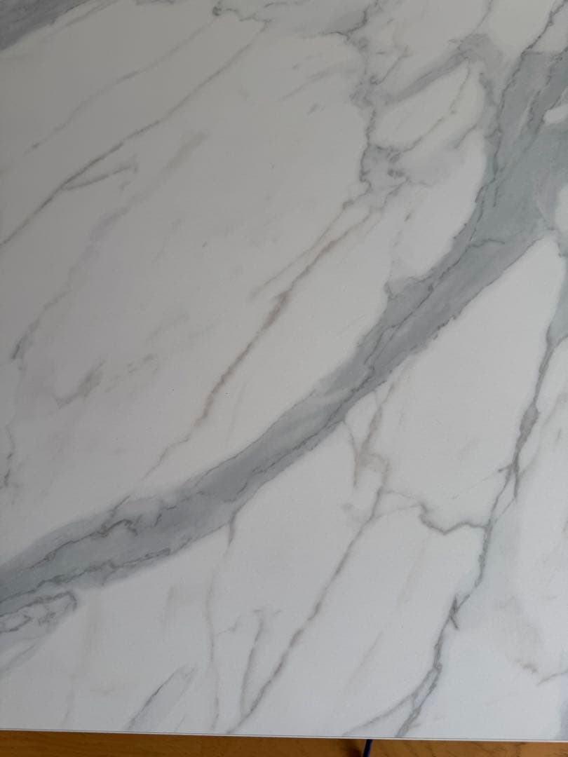 ニトリこたつテーブル　大理石調　ホワイト