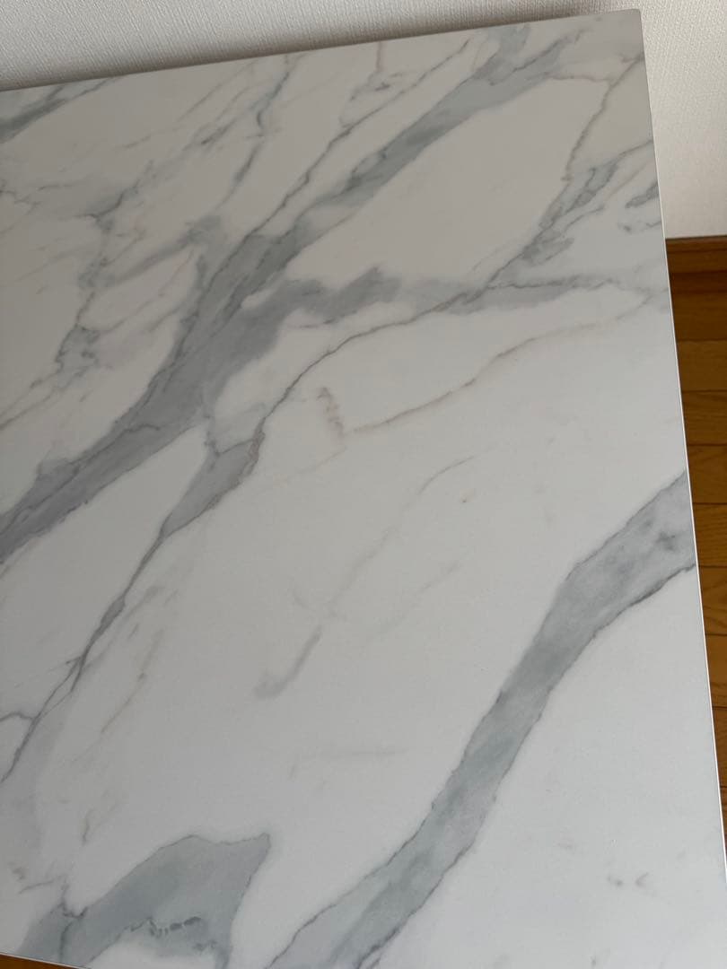 ニトリこたつテーブル　大理石調　ホワイト