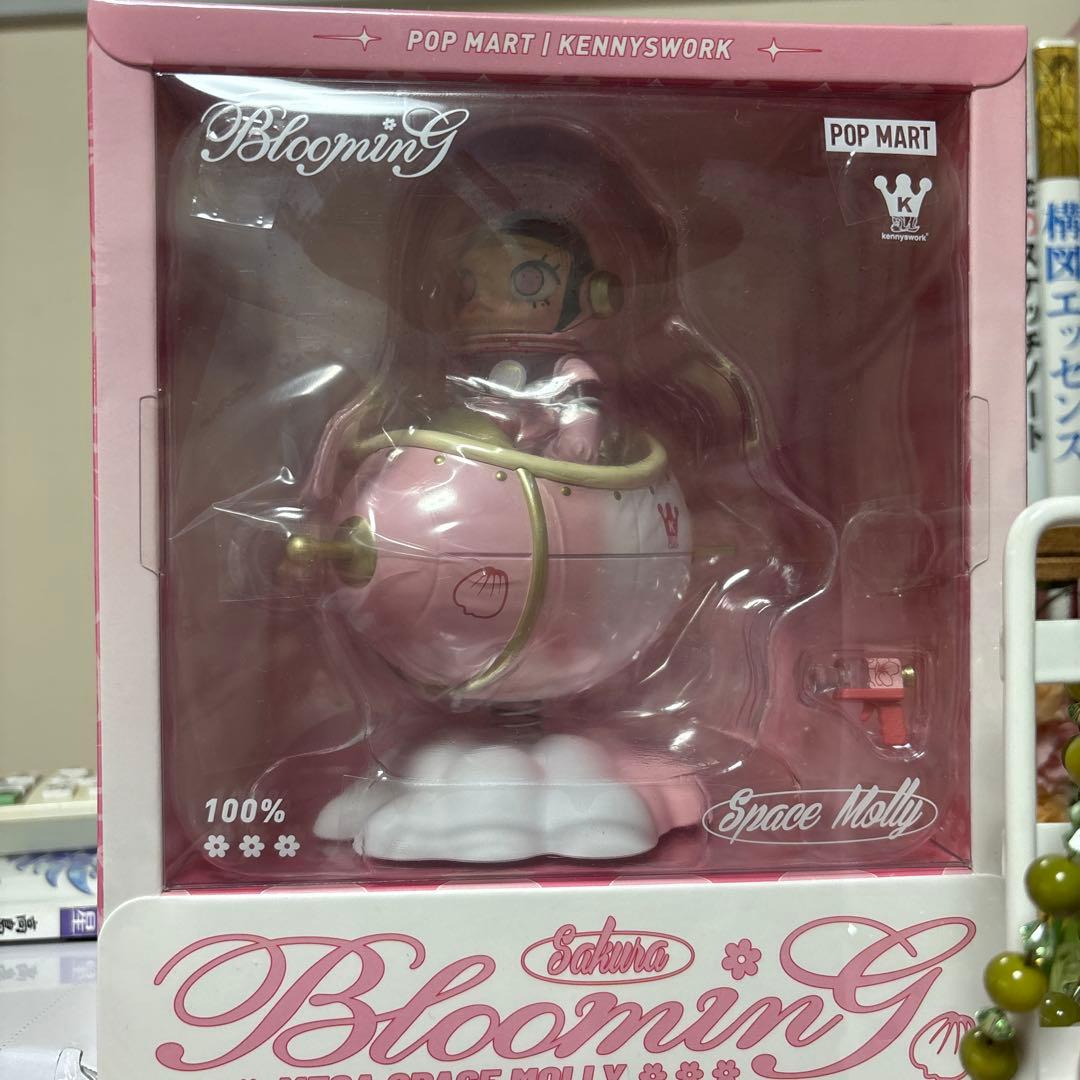 正規品⭐︎POP MART MEGA SPACE MOLLY Blooming