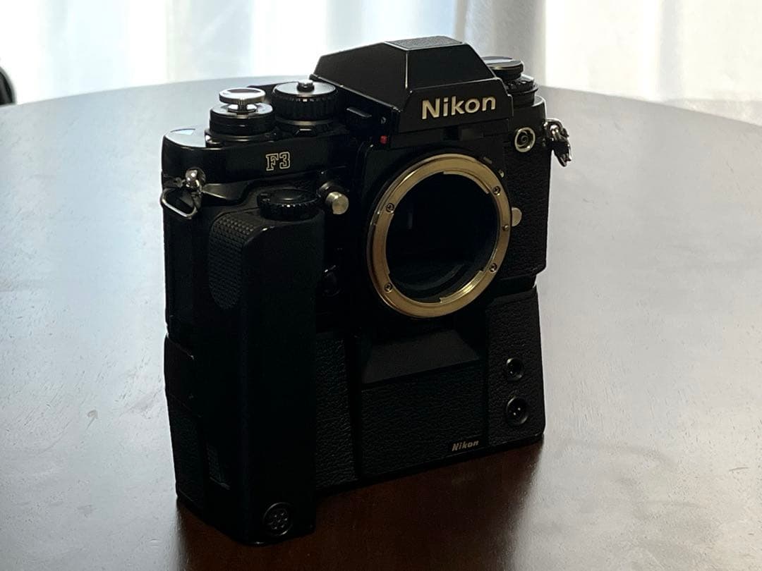 Nikon F3 / MD-4 / Zoom 75-150mm 付属品多数